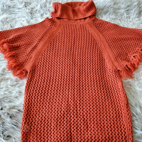 Dress, cowl neck poncho style - Picture 4 of 7